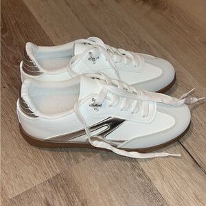 Fashion Sneakers